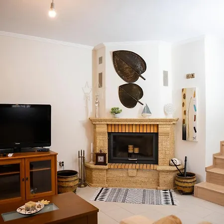 El Puente House Nea Poteidaia