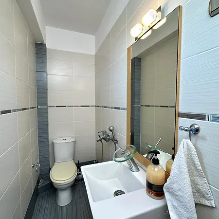 El Puente House Nea Poteidaia